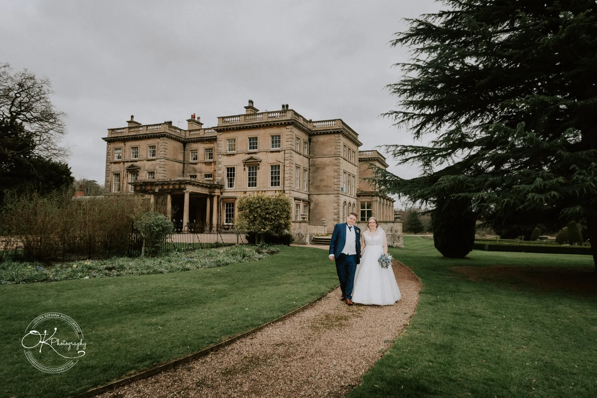 Featured image for “Prestwold Hall Wedding Photography – Rachael & Tom”