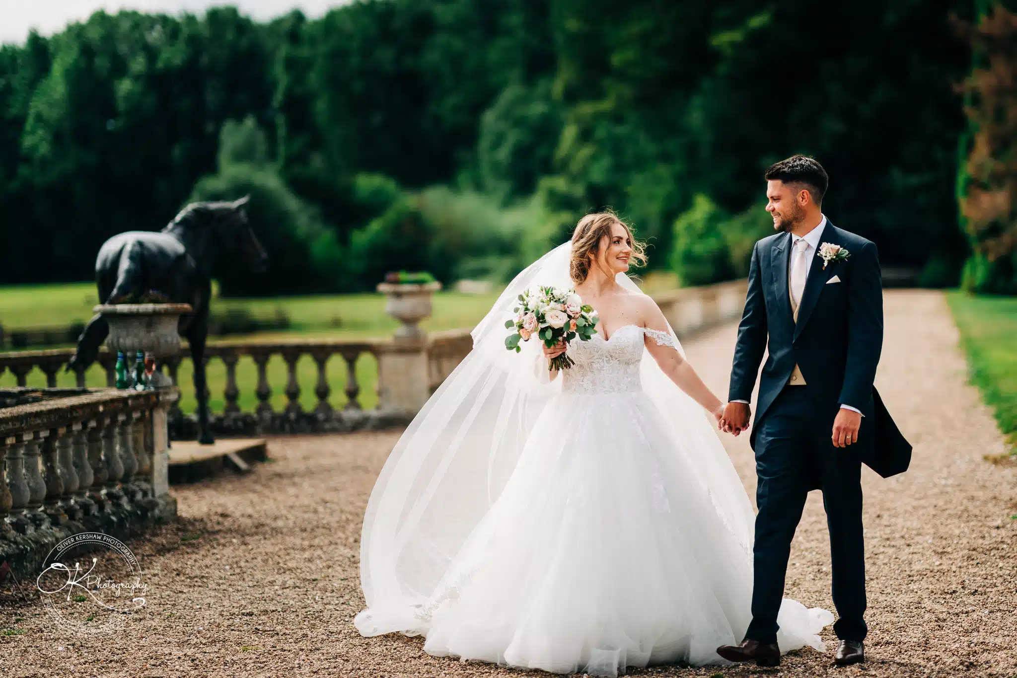 Featured image for “Wedding Photography Testimonial – Monique & Ryan”