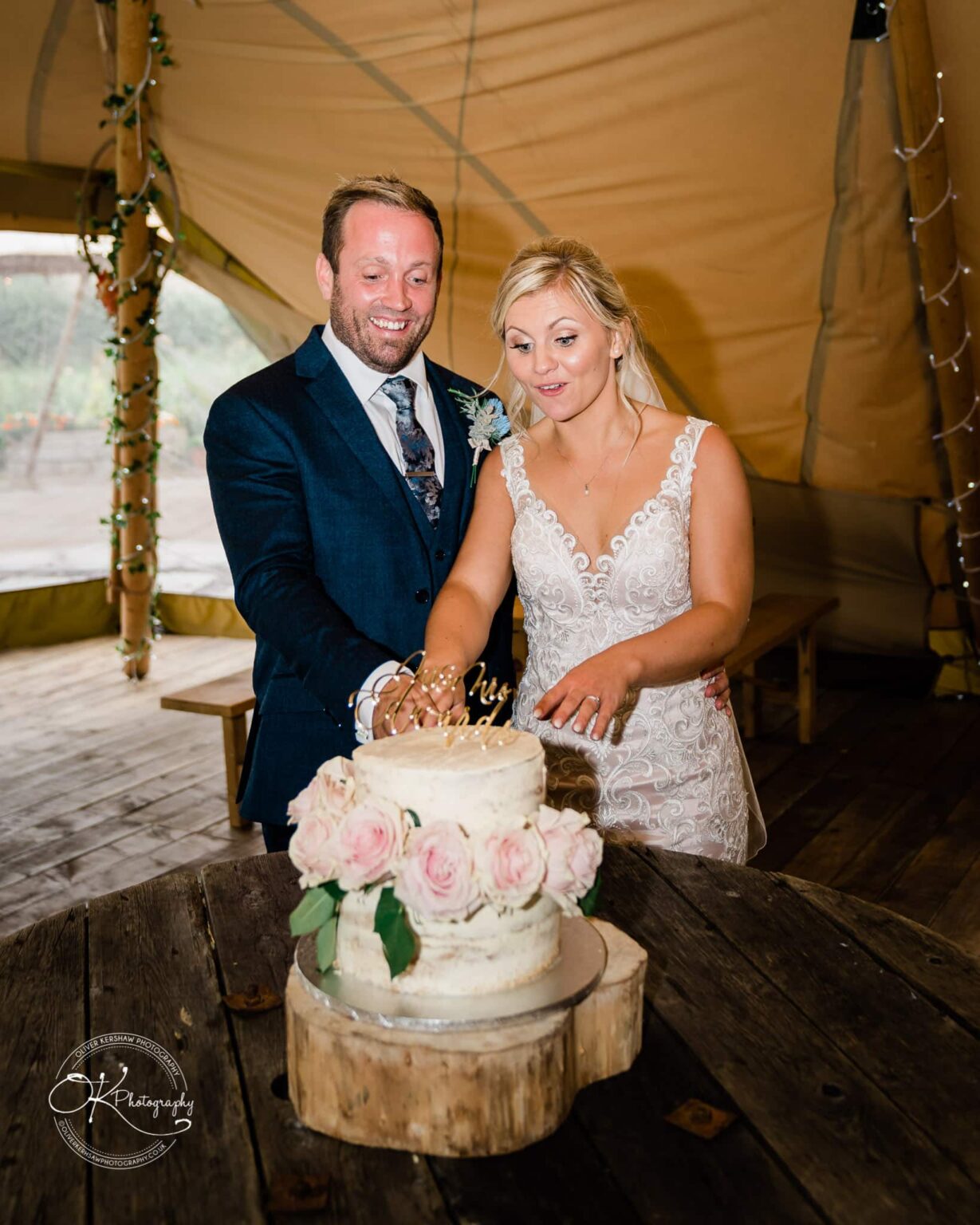 Cutting the cake Cutting the cake
