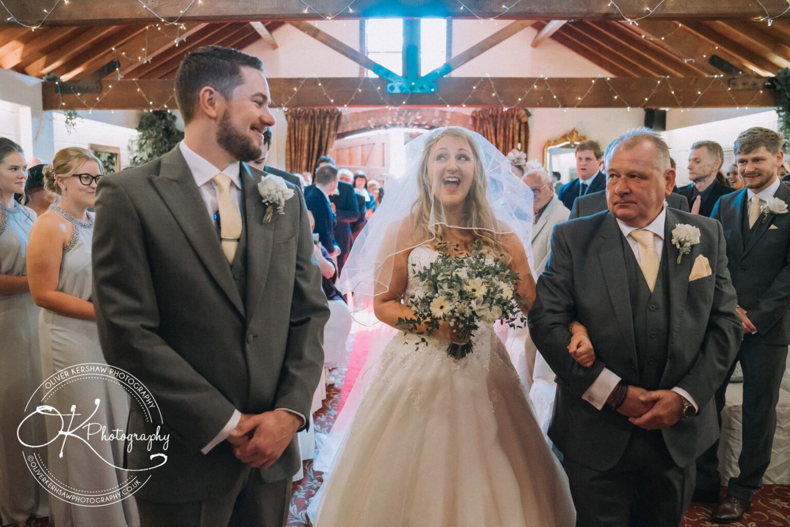 Royal Arms Wedding Photography Royal Arms Wedding Photography