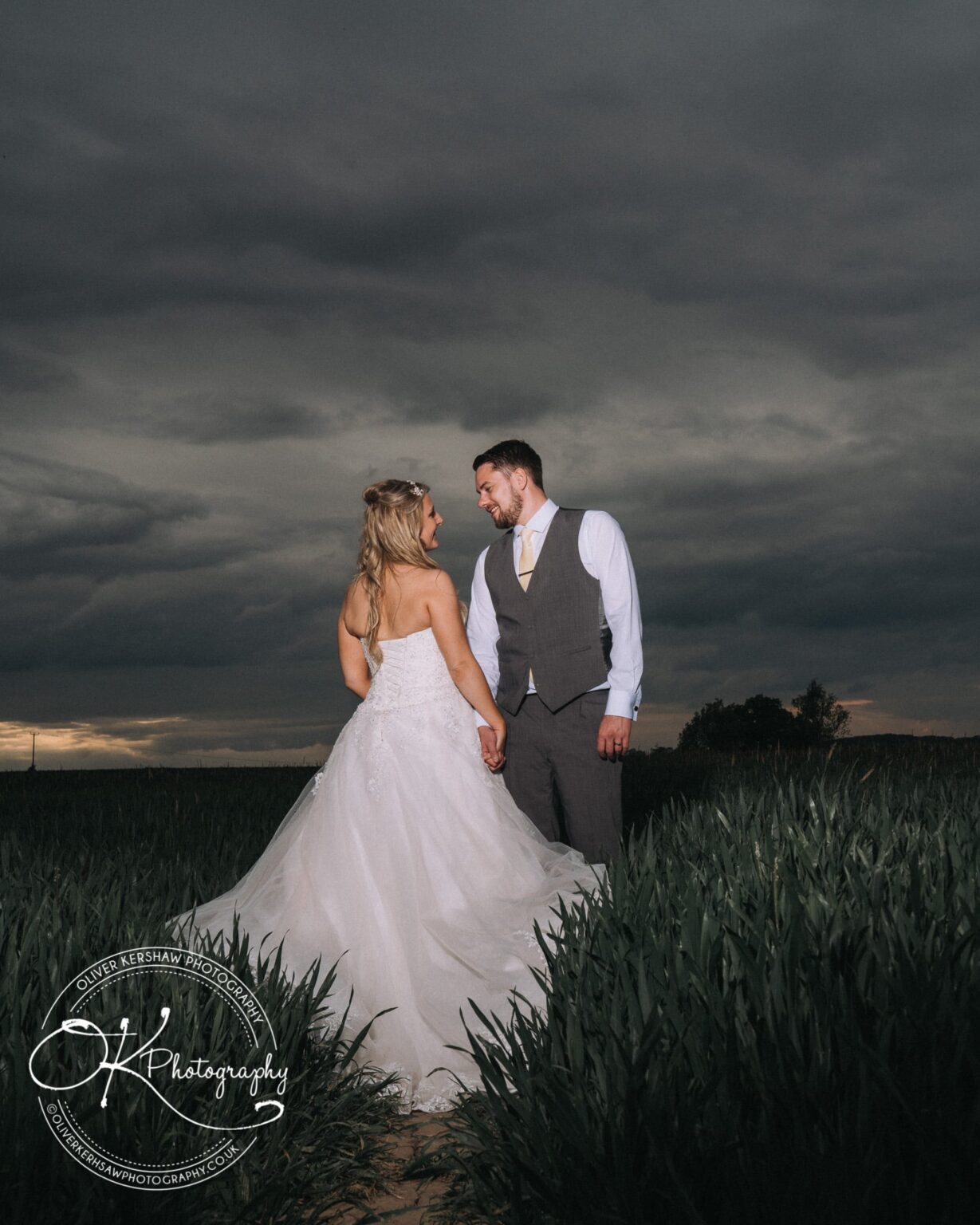 Royal Arms Wedding Photography Royal Arms Wedding Photography