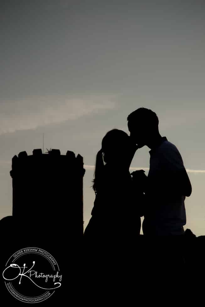 Silhouetted kiss Silhouetted kiss